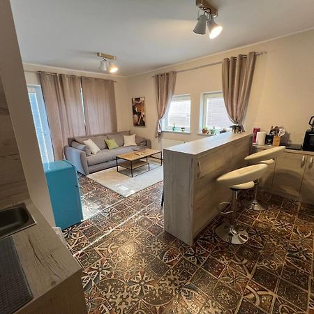 Centralpark Suites Марібор Екстер'єр фото
